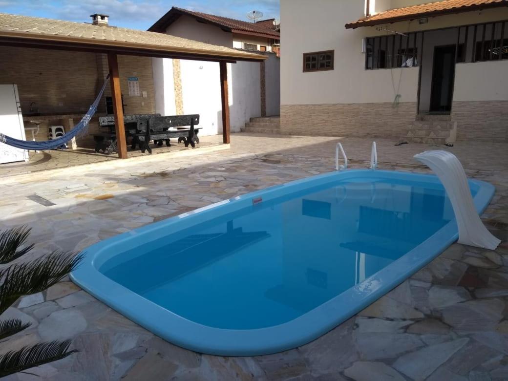 Casa com Piscina para temporada em Paraty - Casa Nova e Aconchegante Exterior foto