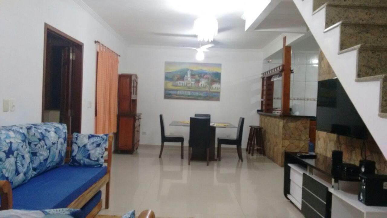 Casa com Piscina para temporada em Paraty - Casa Nova e Aconchegante Exterior foto